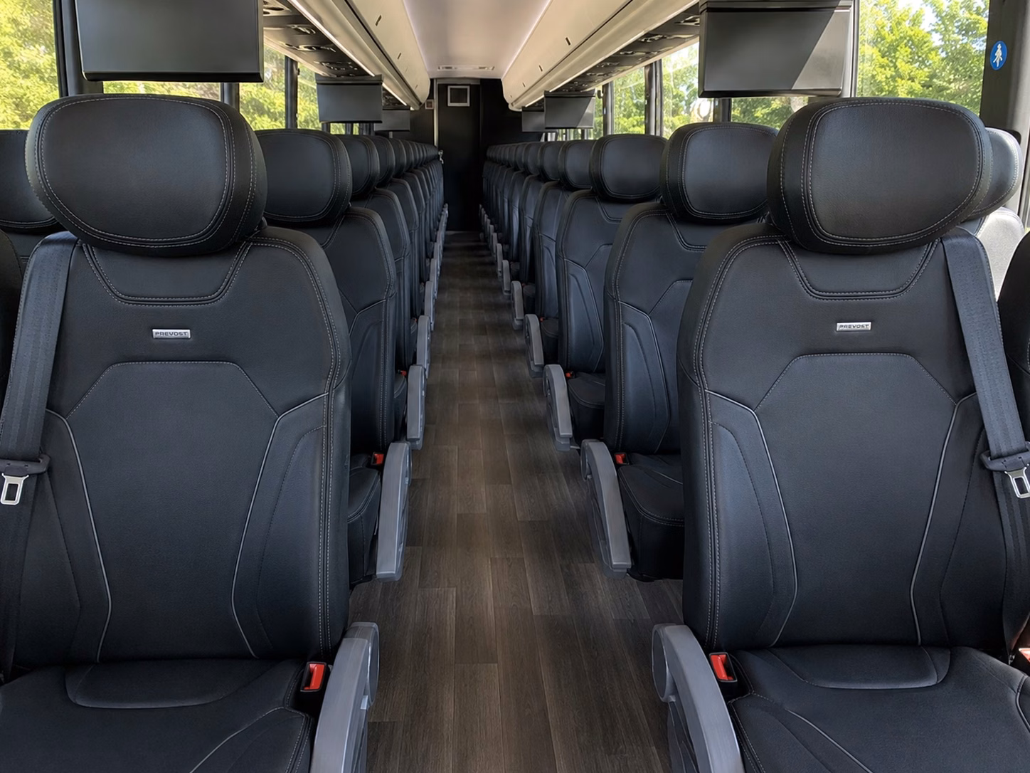 how the type of bus you choose changes your elizabeth charter bus rental price