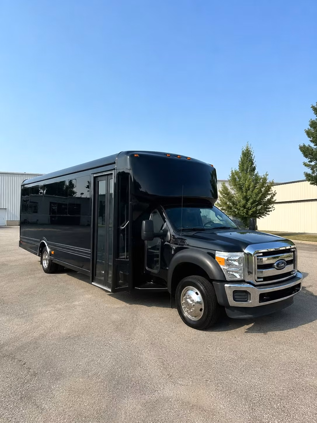 party buses for club nights and festival transportation in elizabeth